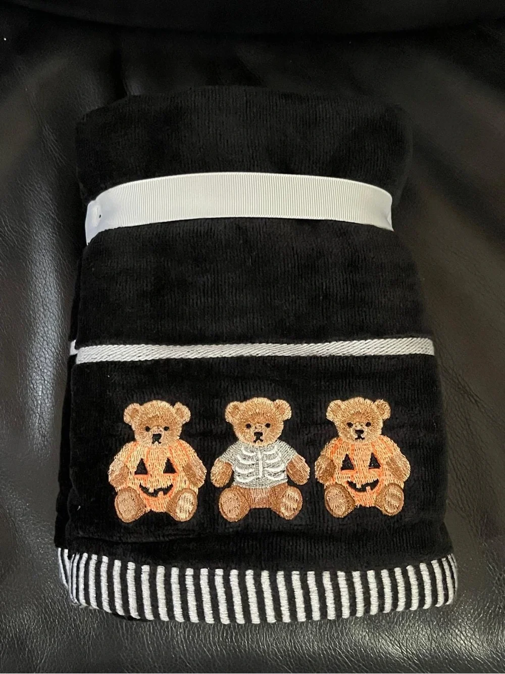 Halloween Teddy Bears Hand Towels, Set of 2 - Teddy Bears in Customes Towels
